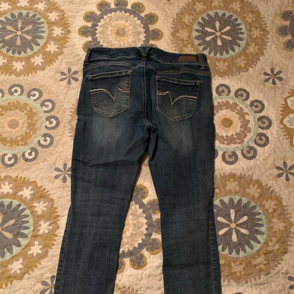 Jeans - Picture 2 of 4